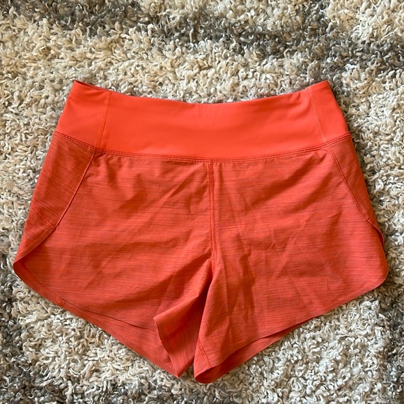 Athleta Run With It Short - Picture 1 of 8